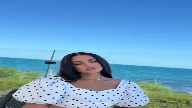 صورة درة تخطف الأنظار بإطلالة راقية مع بريق الترتر.. سر اختيار اللوك