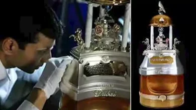 صورة أغلى عطر في العالم.. زجاجة من الماس تساوي ثمن سيارة فارهة