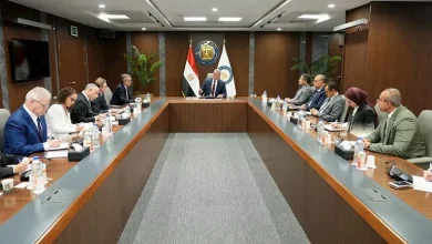 صورة وزير البترول يبحث دعم الاستثمارات السعودية في صناعات البتروكيماويات وا