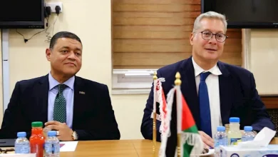 صورة وزير البترول يبحث مع نظيره الإردني دعم التكامل في قطاع الغاز