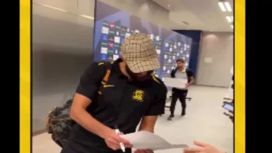 صورة موقف محرج لكريم بنزيما عقب الخسارة أمام النصر (فيديو)