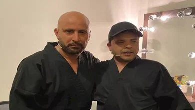 صورة محمد هنيدي في فيديو مع أحمد السقا :”كل ما أقعد معاه بتزيد همومي أكتر”