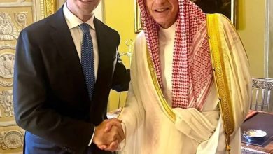 صورة الجبير يلتقي عدداً من الشخصيات المشاركة في منتدى البيت الأوروبي  أخبار السعودية