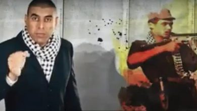 صورة عميل فلسطيني يتهم الشاباك بتجاهل معلومات يقدمها عن المحتجزين في غزة