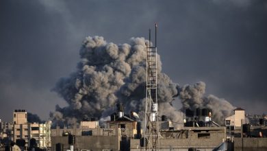 صورة الاحتلال يواصل خروقاته ..استشهاد 4 فلسطينيين بغارات جيش الاحتلال على شرق خانيونس
