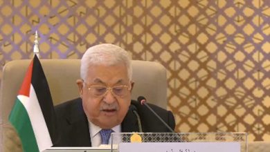 صورة مستشار محمود عباس يشيد بدور المملكة الداعم للقضية الفلسطينية