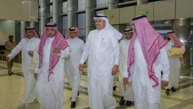 صورة وزير النقل يطلع على سير الحركة التشغيلية بمطار نجران الدولي