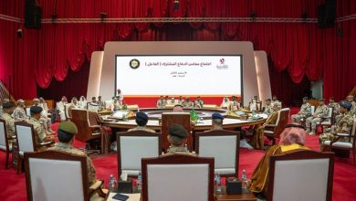 صورة مجلس الدفاع الخليجي المشترك يقر تحديث الخطط الدفاعية وتعزيز التكامل الأمني عبر القيادة الموحدة