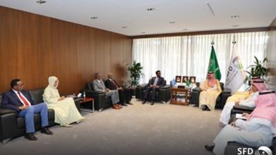 صورة الصندوق السعودي للتنمية يبحث تعزيز التعاون مع وزير المالية الصومالي