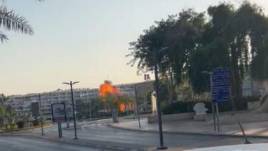 صورة 19 إصابة بينهم 2 في حالة الخطر الشديد إثر سقوط مسيّرة أطلقت من اليمن في إيلات