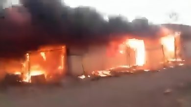 صورة مستوطنون يحرقون بيوت المواطنين في خلة السدرة شمال شرق القدس