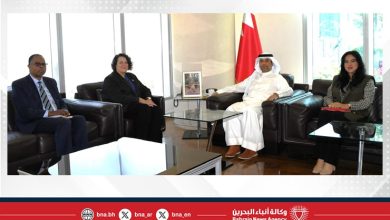 صورة وزير النفط والبيئة يستقبل القائم بأعمال سفير الولايات المتحدة الأمريكية لدى مملكة البحرين