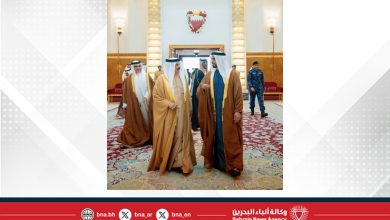 صورة جلالة الملك المعظم يستقبل سمو نائب رئيس مجلس الوزراء وزير الداخلية بدولة الإمارات العربية المتحدة