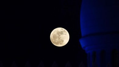 صورة القمر العملاق يظهر في سماء الإمارات 5 نوفمبر المقبل .. لا يتسبب في تأثيرات غير اعتيادية‎