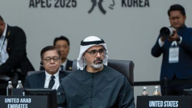 صورة نيابة عن رئيس الدولة.. ولي عهد أبوظبي يشارك في أعمال منتدى التعاون الاقتصادي لدول آسيا والمحيط الهادئ