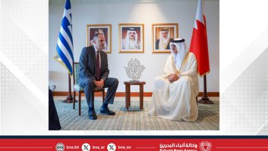 صورة وزير الخارجية يلتقي مع وزير الخارجية في جمهورية اليونان