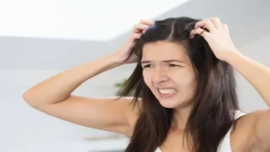 صورة 3 أعراض تشير إلى حكة فروة الرأس.. لا تتجاهلها