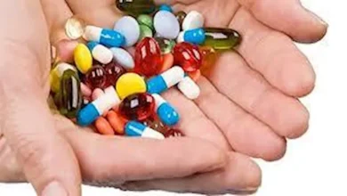 صورة ما السبب وراء تأثير تناول الأدوية قبل أو بعد الطعام؟