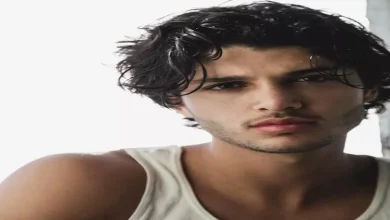 صورة أثار الجدل بملابس شفافة وصادمة.. 20 صورة ومعلومات عن لؤي علامة