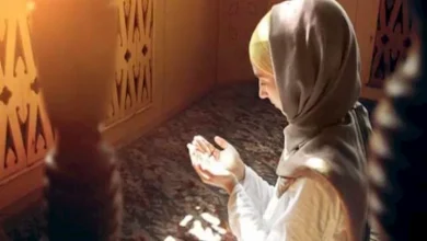 صورة حكم منع النفقة عن الزوجة لتقصيرها في الصلاة والحجاب