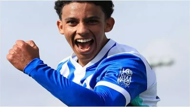 صورة لاعب برايتون الإنجليزي يقترب من منتخب مصر