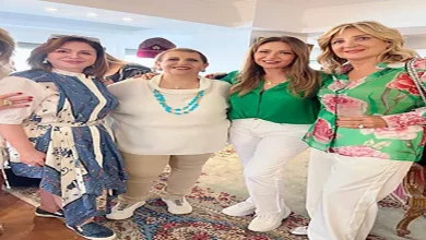 صورة إلهام شاهين تنشر صور  جديدة بصحبة إيناس الدغيدي وعدد من نجوم الفن
