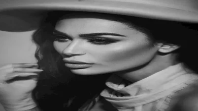 صورة نادين الراسي بإطلالة جريئة بالأبيض والأسود: “بدك تعيش بسلام اكتفي”