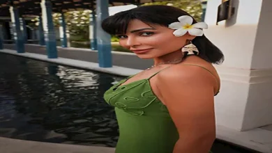 صورة بصيحة الظهر المكشوف.. كيف نسقت مهيرة عبد العزيز إطلالتها؟