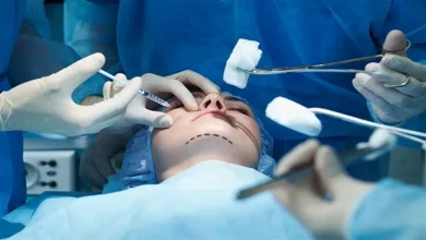 صورة مخاطر غير متوقعة للإفراط في عمليات التجميل.. تعرف عليها