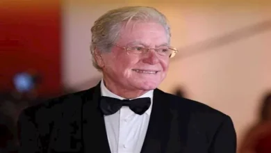 صورة حسين فهمي: “المتحف صرح حضاري يجسد عظمة تاريخ مصر وثراء حضارتها”