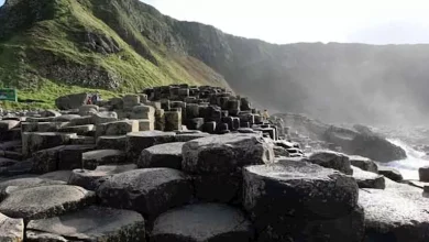 صورة بينها «باب الجحيم».. أغرب 24 منظرا طبيعيا في العالم