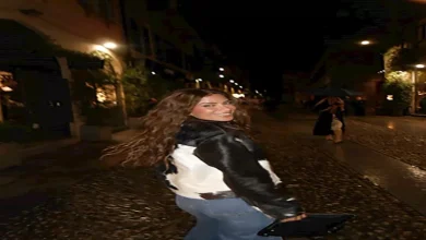 صورة “جاكيت بصيحة الفرو”.. صبا مبارك بإطلالة جذابة