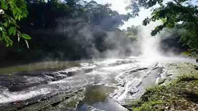 صورة نهر يغلي بطول 9 كيلومترات في بيرو.. يحرق ضحاياه أحياء
