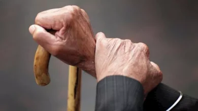 صورة 7 تغييرات بسيطة في نمط حياتك تقلل أعراض سن اليأس.. اعرفها