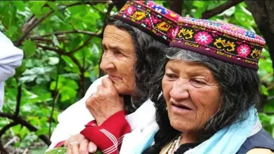 صورة قبيلة الهونزا.. لماذا يعيشون 150 عاما ونسائهم تلد حتى 70 عاما؟