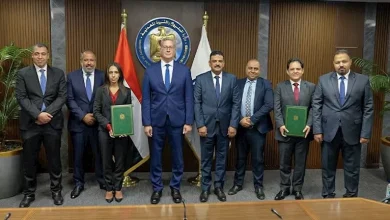 صورة وزير البترول يشهد توقيع اتفاقية شراكة مع القطاع الخاص لتصنيع الفوسفات