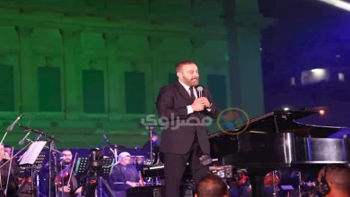 صورة بالصور.. أحمد السقا يقدم عمر خيرت في حفل موسيقي بقصر عابدين