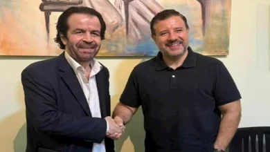 صورة موسيقار وملحن “كمل كلامك” لعمرو دياب يتعاون مع ريتشارد الحاج