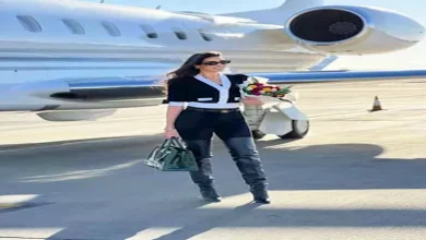 صورة “بوكيه ورد وطائرة”.. أحدث ظهور لـ ياسمين صبري والجمهور يعلق (صور)