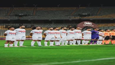 صورة “خايف من ضياع حلم المونديال”.. إعلامي يكشف تفاصيل غضب حارس الزمالك