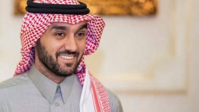 صورة وزير الرياضة يهنئ ناشئي الأخضر باللقب الخليجي  أخبار السعودية
