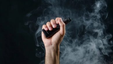 صورة «لعنة كوفيد» تطاردهم.. خبير محذراً المدخنين: صحتكم في خطر!  أخبار السعودية