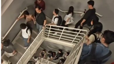 صورة ماليزيا: إجبار موظفي أطول «ناطحة سحاب» على النزول سيراً من 106 طوابق !  أخبار السعودية