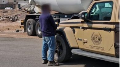 صورة «الأمن البيئي» تضبط مقيماً مخالفاً لتلويثه البيئة بتفريغ مواد خرسانية  أخبار السعودية