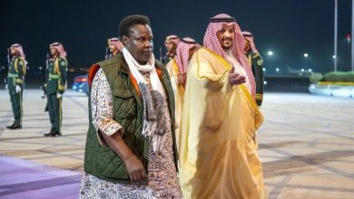 صورة نائبة رئيس أوغندا تصل إلى الرياض  أخبار السعودية
