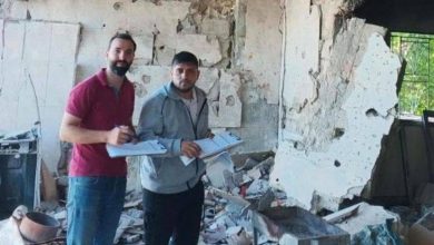 صورة شهيدان وإصابة بغارة جوية إسرائيلية استهدفت سيارة على الطريق الدولي في جنوب لبنان