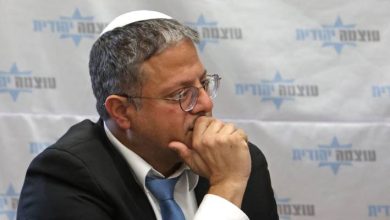 صورة | بن غفير يأمر بـ “إطلاق النار” على العمال الفلسطينيين