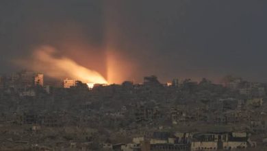 صورة | إطلاق نار ونسف منازل.. آليات الاحتلال تستهدف المناطق الشرقية لغزة وخانيونس