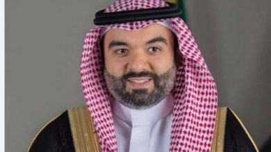 صورة “السواحة” يناقش مع رئيس شركة لينوفو الشراكة في مجالات الذكاء الاصطناعي