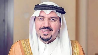 صورة أمير القصيم يُكرّم المشاركين والداعمين لمبادرة “خراف النخيل” بمحافظة الشماسية